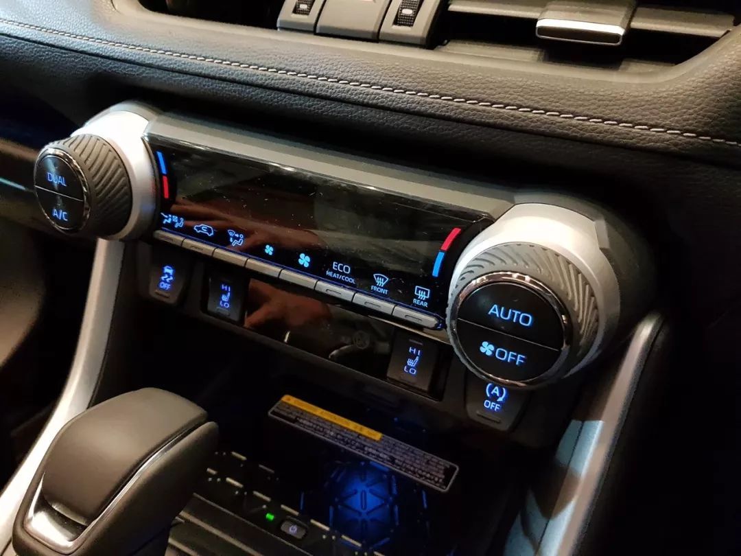 奔赴香港实测：这应该是最值得入手的RAV4！