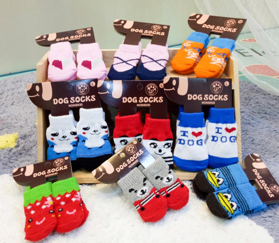 狗狗秋冬怎么穿衣服,狗狗的衣服怎么选好看又实用