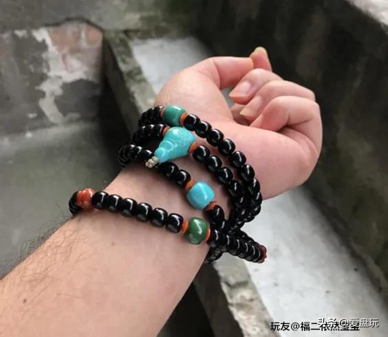 喂，你盘得最牛气的手串，现在怎样了？