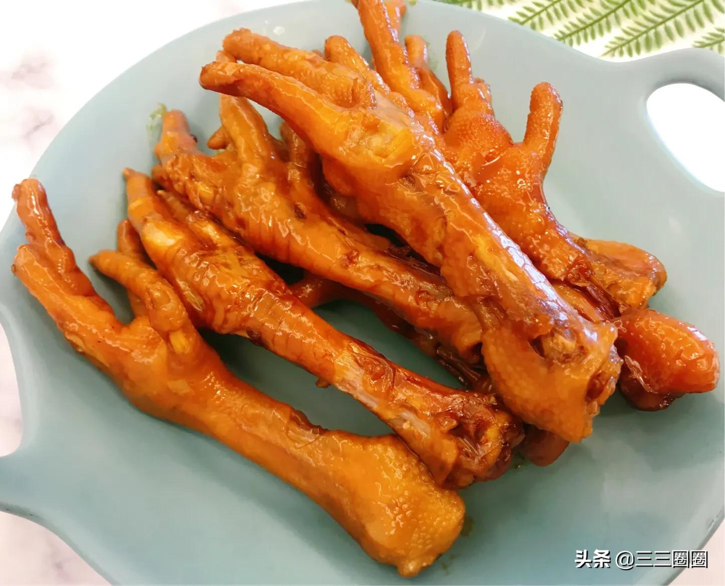鸡爪怎样做才烂烀,一道快手卤凤爪教给您,40分钟出锅入口脱骨