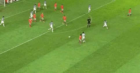 一场非常精彩的足球,一场令人震撼的足球赛事