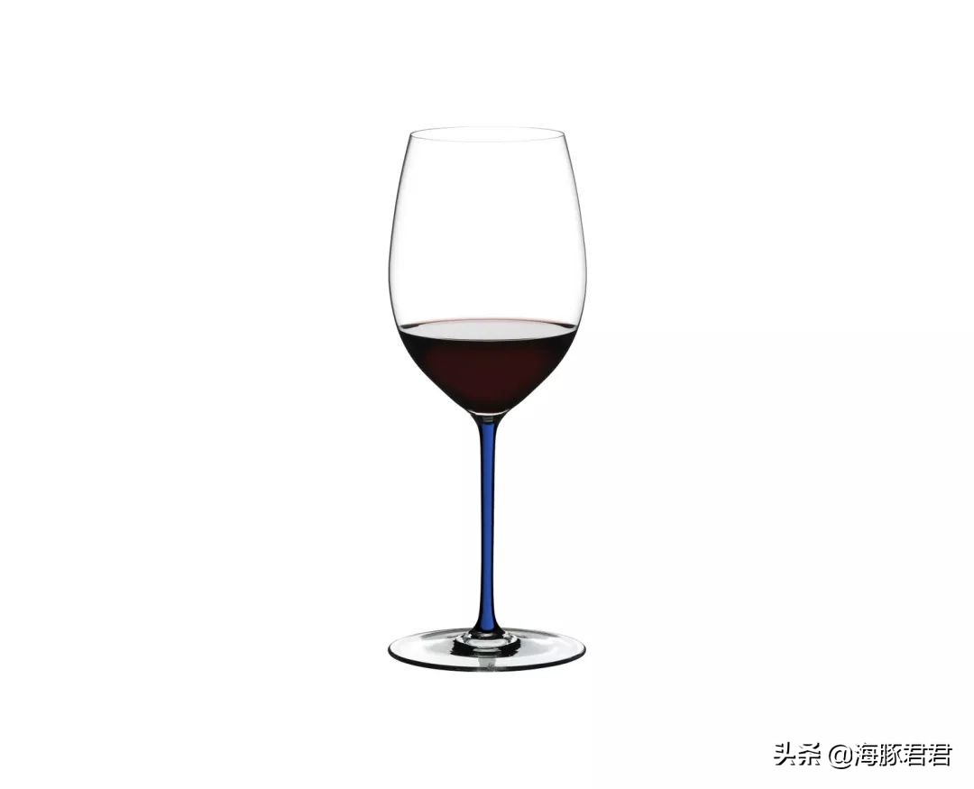 卫星厅有免税店吗,上海浦东机场日上免税店怎么进去