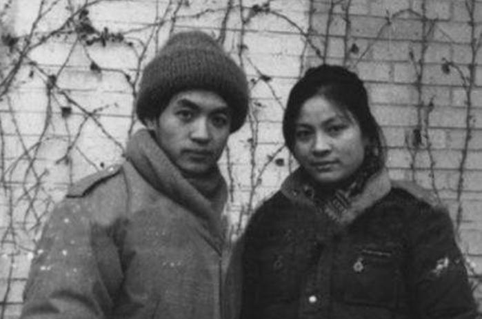 顾城杀妻后的下场,顾城杀妻后的生活