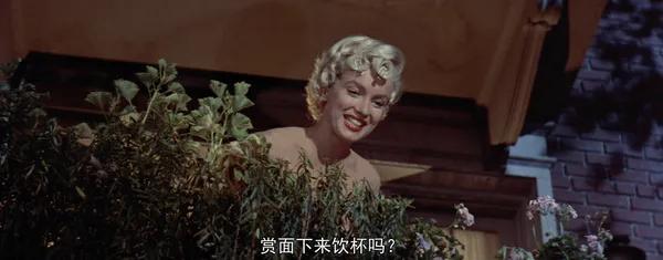 上帝将女演员梦露，放到中年男人面前，是在制造一件人间“杀器”