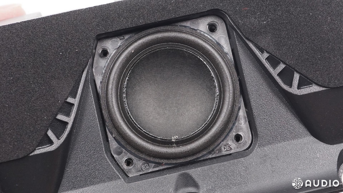 亚马逊echo智能音箱型号,亚马逊智能音箱拆解