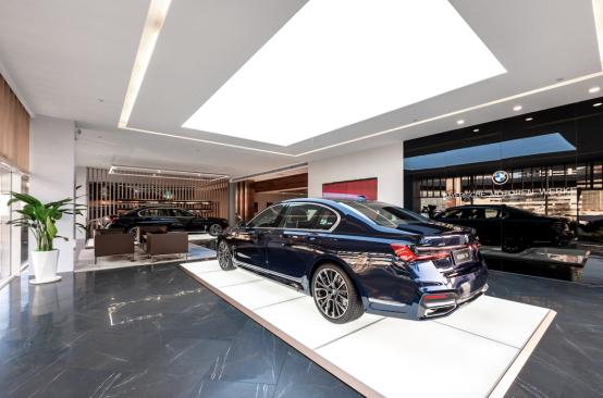 宝马领创店与普通4s店啥区别,宝马领创中心探店