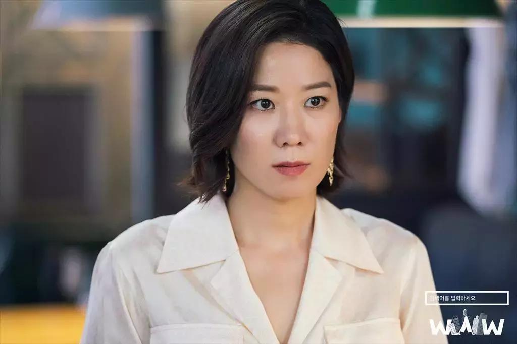 韩剧女主秋季穿搭,韩剧电视剧中女主穿搭