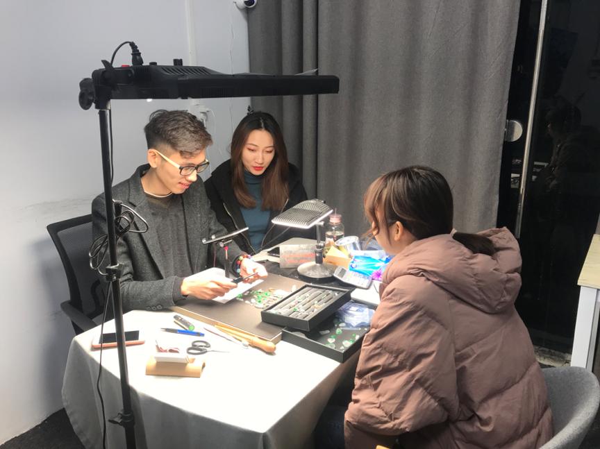 揭阳上千万翡翠失窃案,揭阳翡翠历史