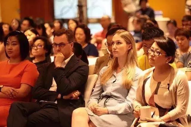 伊顿公学校长谈教育,伊顿公学如何