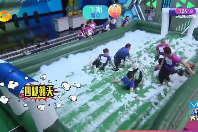 韩综被指抄袭乘风破浪的姐姐,韩综diss中国