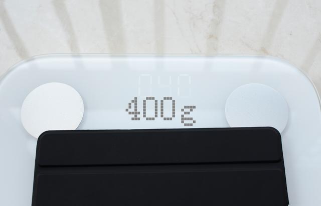 小米体脂秤2显示体重后闪烁,小米体脂秤2身体成分测量失败