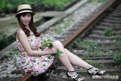 摩羯座女孩喜欢什么,摩羯座女孩喜欢一个人的表现