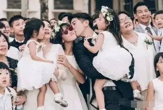 超女冠军安又琪嗨唱转起来完整版,超女安又琪冠军乘风破浪失误视频