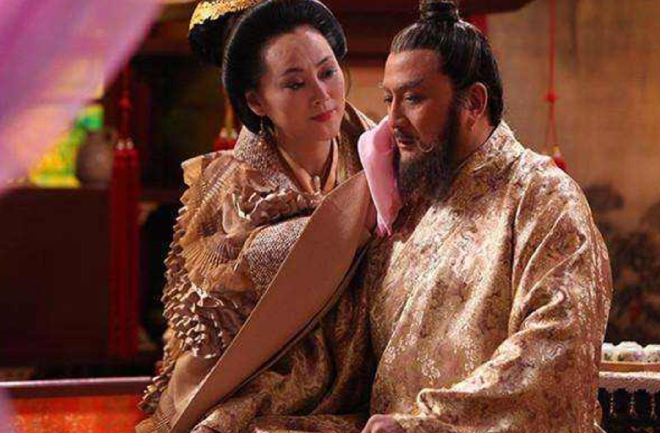 大臣们嫌弃粮食太多了,大臣银子太多国库放不下