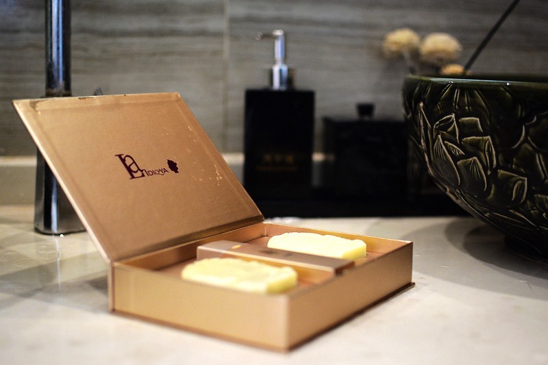 能吃的护肤品莱蒂娅橄榄精油精华面膜古树橄榄精油活肤皂