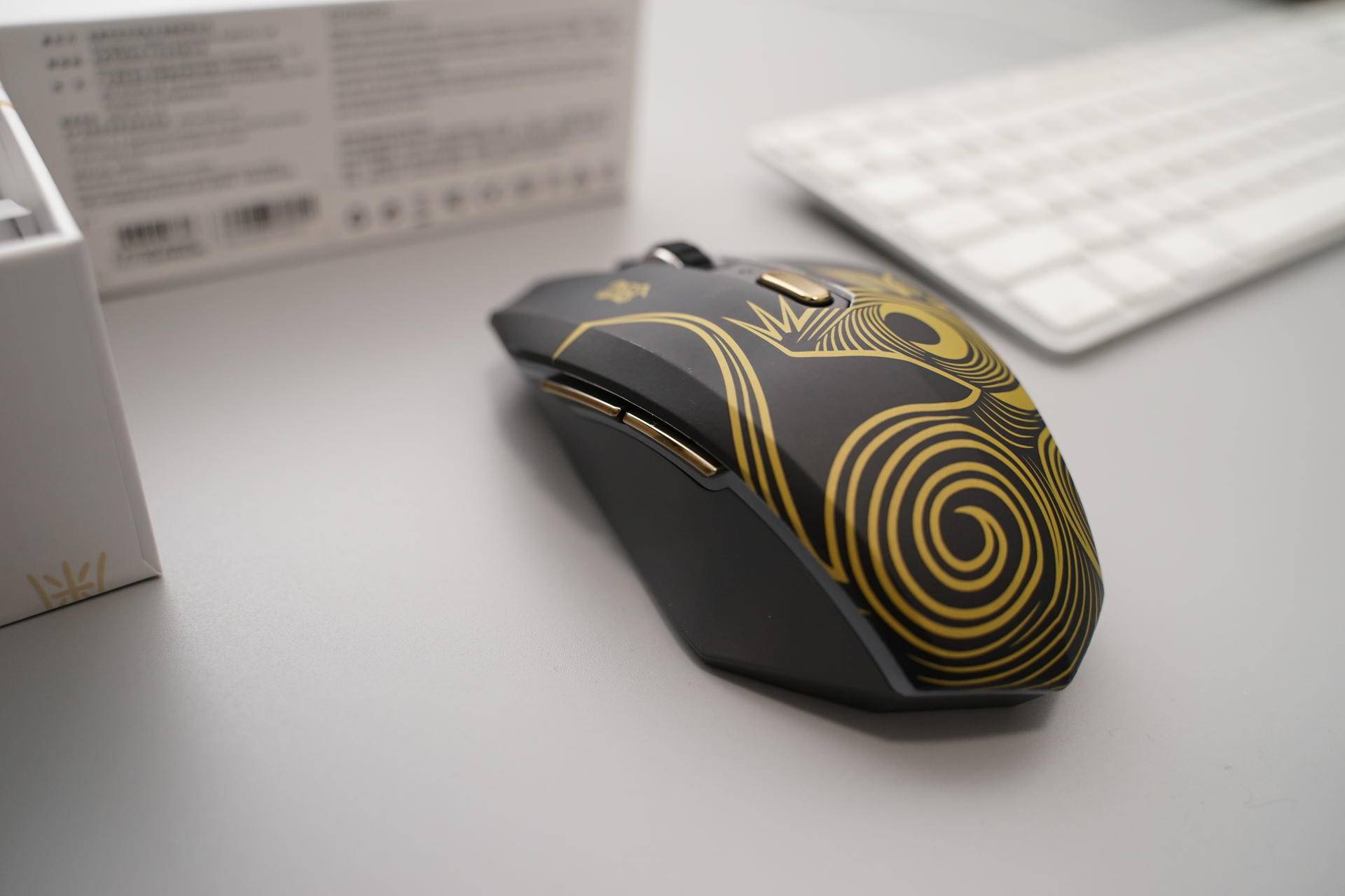 达尔优em910牧马人游戏鼠标怎么样,达尔优牧马人镜面版白色鼠标