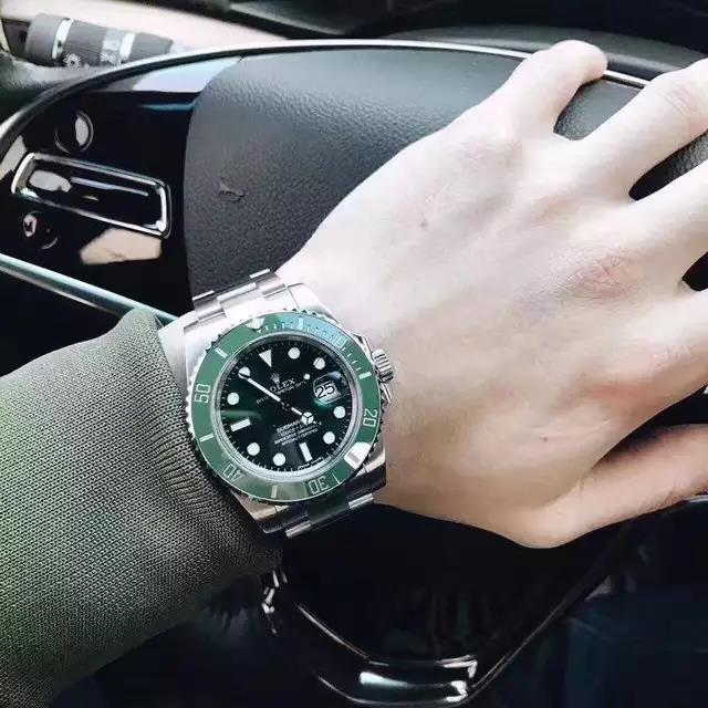 中国崛起!广州劳力士价还不到3000，贪婪的瑞士给老外上了一课