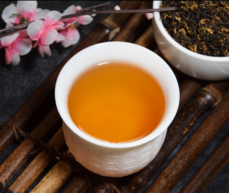 制作红茶时如何去除红茶的苦涩味,买的红茶如何去除苦涩感呢