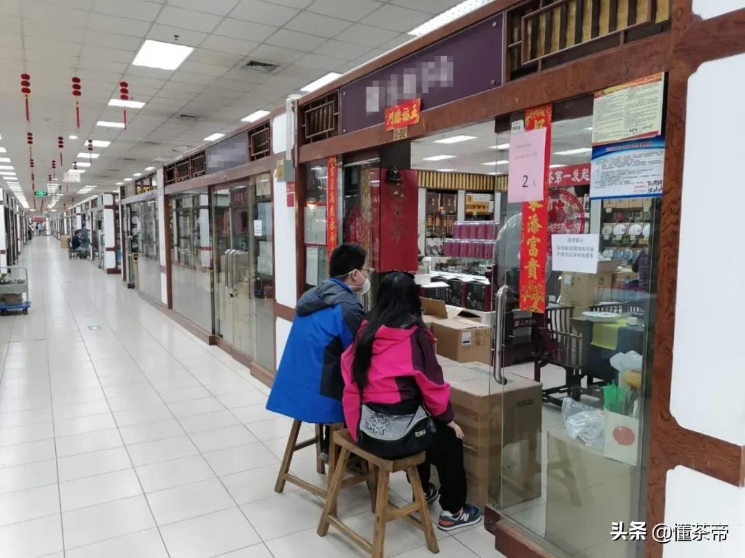 北京疫情下的街道冷清,实拍疫情之下的北京商场