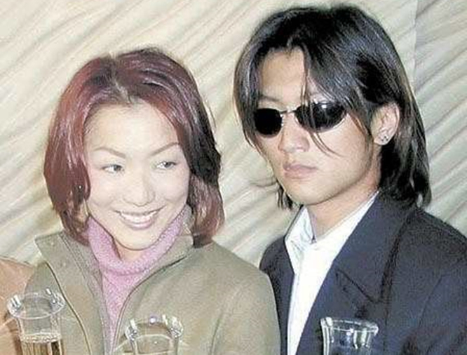 谢霆锋张柏芝爱恨纠葛,谢霆锋张柏芝王菲之间的故事