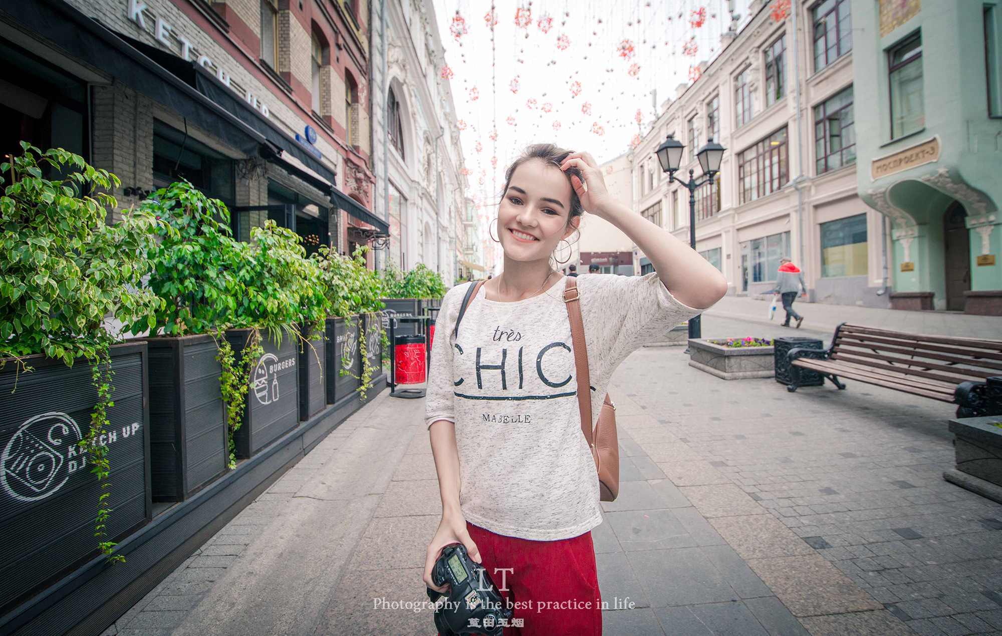 在战斗民族俄罗斯旅游，一看俄罗斯美少女，二看俄罗斯大妈变美妇