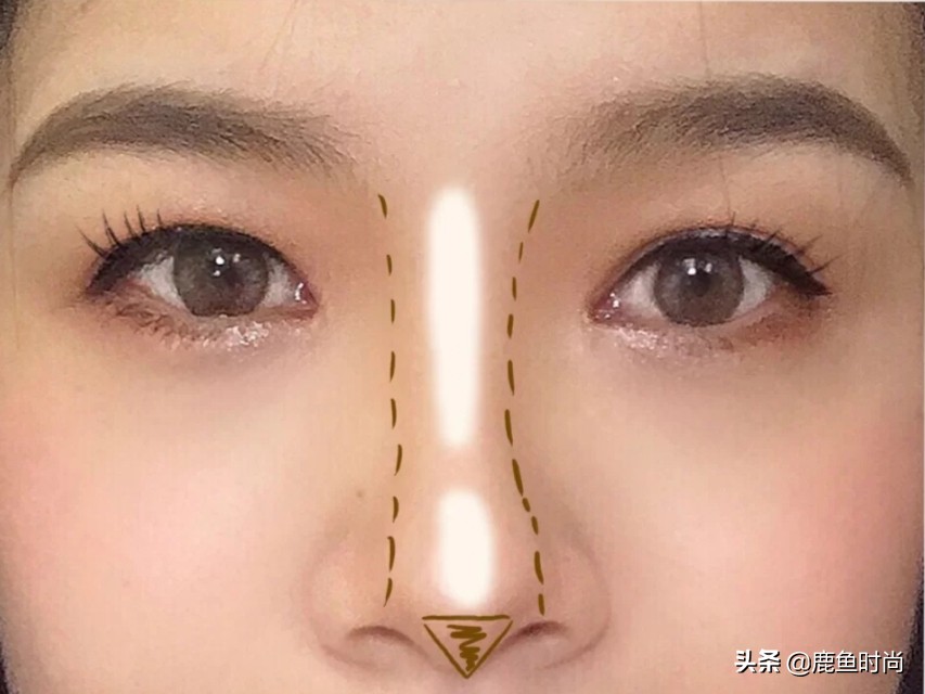 如何把鼻子变成高鼻梁修容,鼻子如何修容高挺