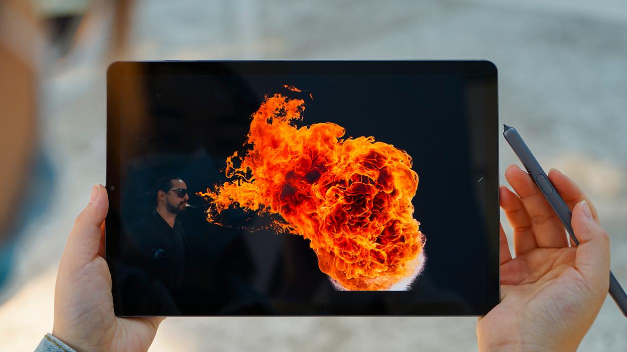 hdr10+的显示效果,三星galaxytabs6屏幕画质