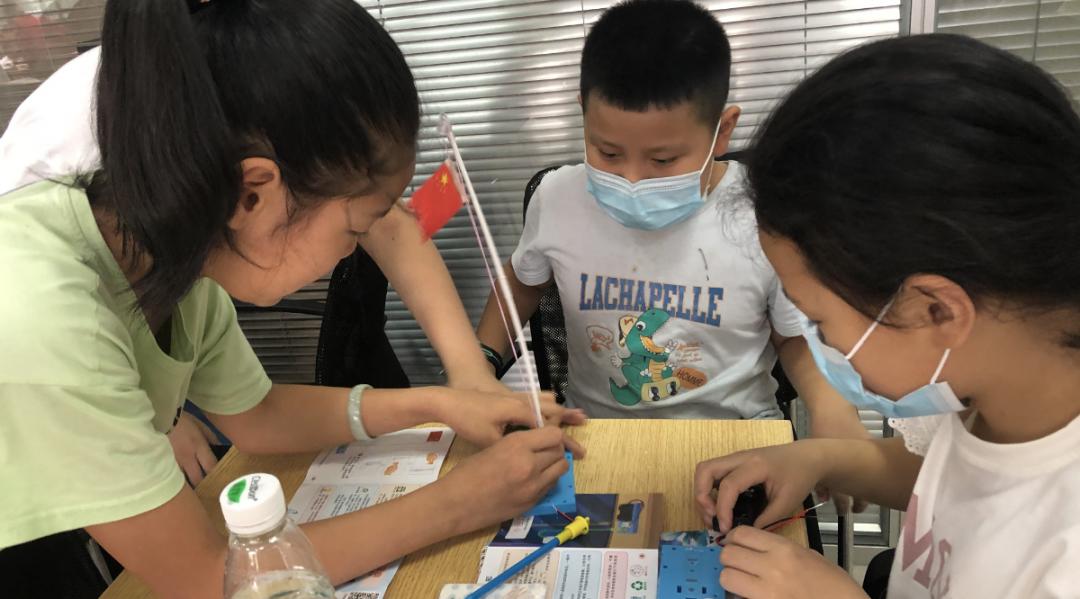 尊老爱幼传扬中华美德,尊老爱幼树新风