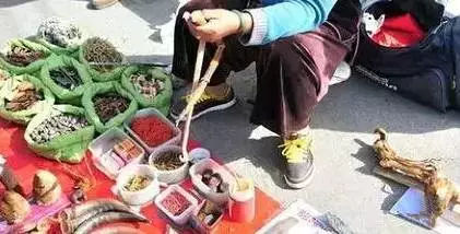 逛古玩市场有什么好玩的,逛古玩市场要注意有什么套路