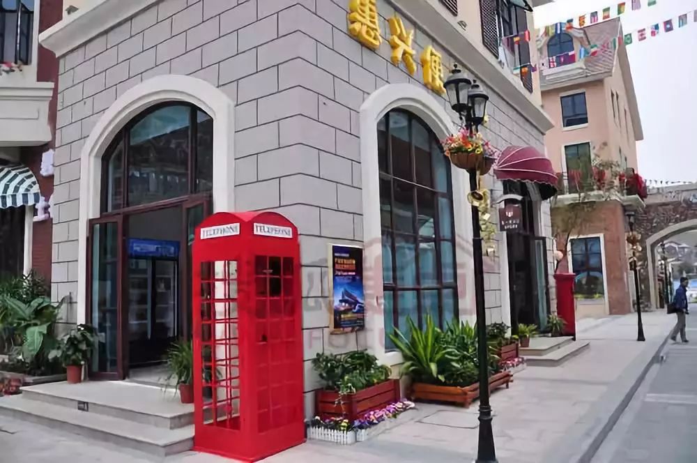 英伦风情小镇旅游推荐,游玩欧式风格小镇