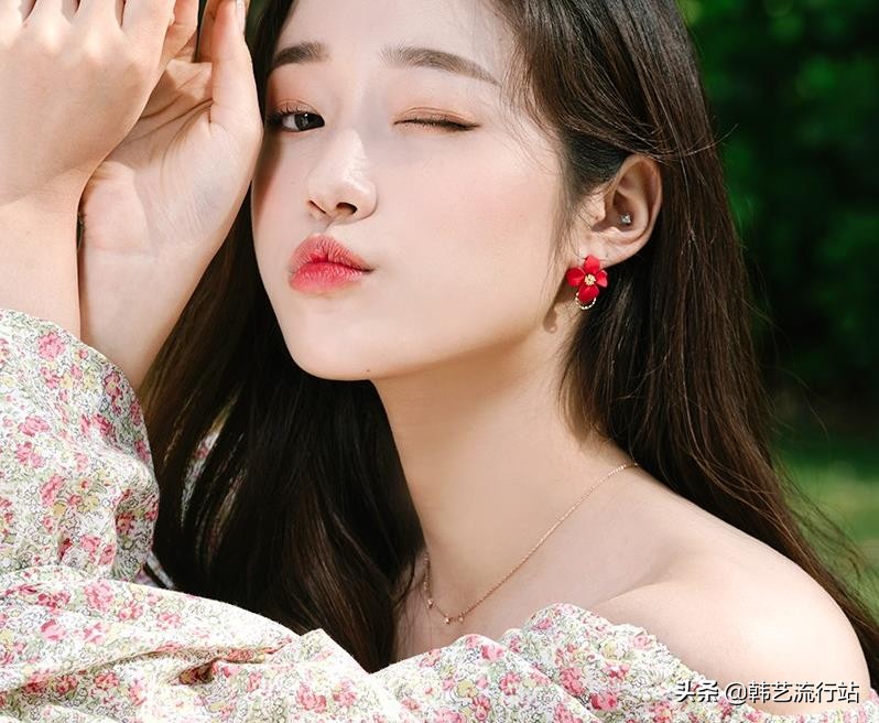 韩国耳环饰品高档气质,韩国低耳洞适合的耳环