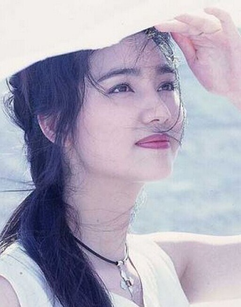 李玟谈自己怀孕,曝李玟做人工受孕