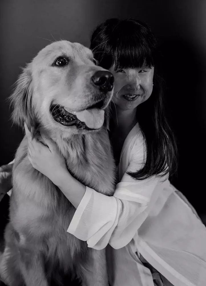 十位残障女性的肖像