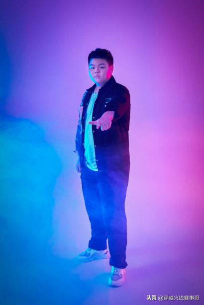 「巅峰对决」叮当猫VS情兽支援位对决谁能高效收割笑到最后？