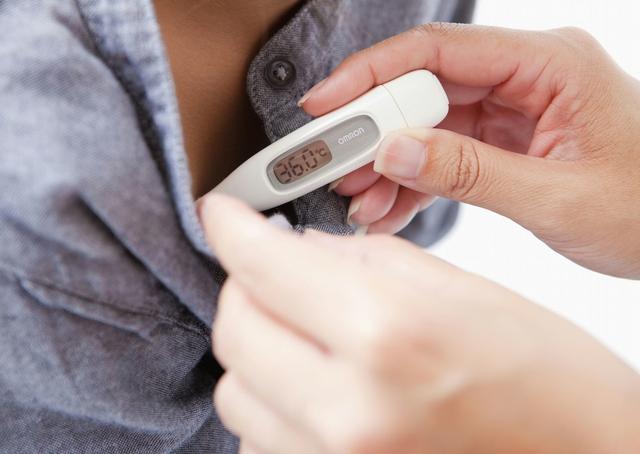 恶性肿瘤化疗期间感冒怎么办,肿瘤患者经常感冒吃什么最好