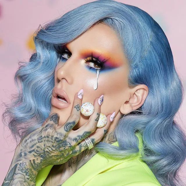 在飞机吃汉堡,在飞机上吃米其林大餐