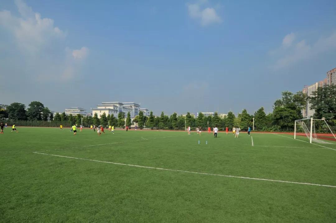 实力不输本科，成都这所国家示范高校被誉为专科版“双一流”大学