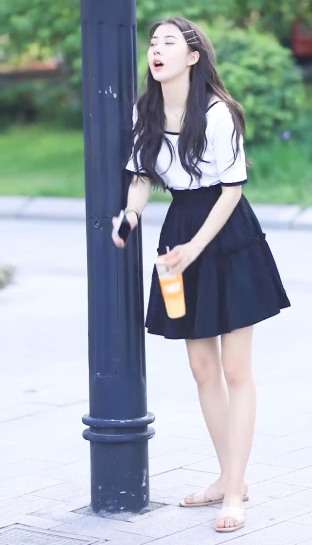 阿迪达斯贝壳头鞋搭配,阿迪达斯贝壳头绷带