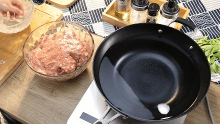 不用机器怎么做牛肉丸,怎么制作劲道牛肉丸