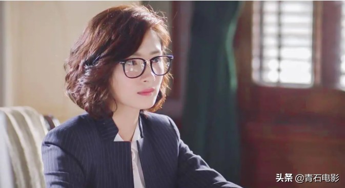 不爱化妆，因爱打魔兽打出五大公会，万茜自嘲：资深不红女演员