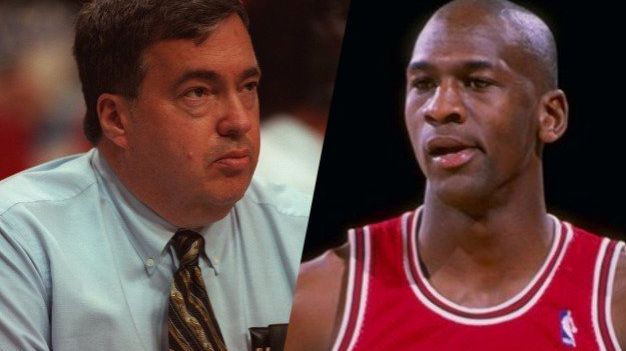 赛季报销，乔丹“热爱比赛条款”成管理层定时*弹炸**｜《乔丹传》