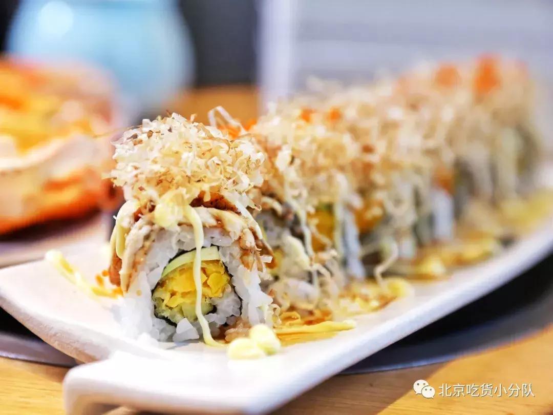 给自助餐老板上一课抖音,吃自助给老板上一课抖音