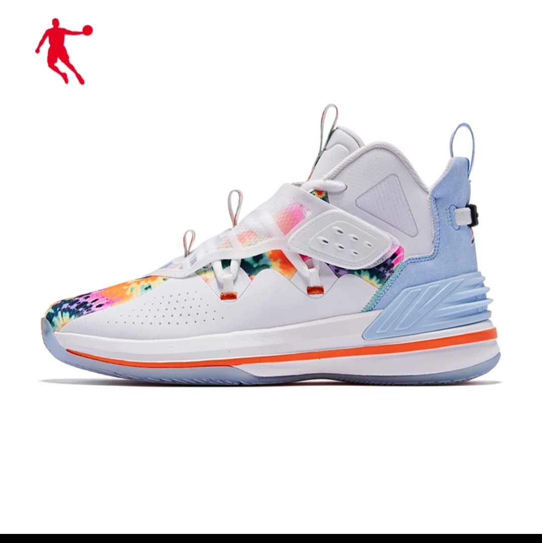 国货乔丹跟美国乔丹 (乔丹体育旗舰店国货之光)