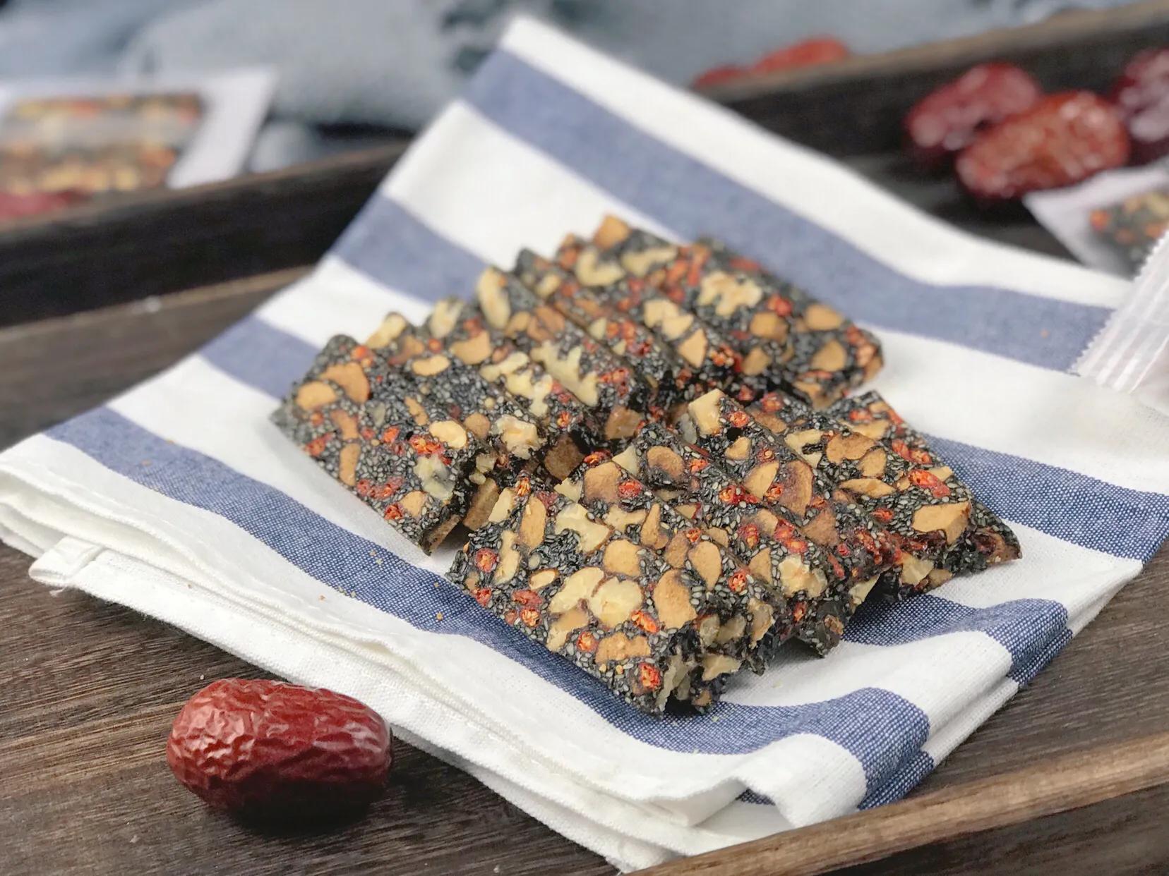 阿胶糕补气血纯手工怎么做,阿胶糕补血补气的方法