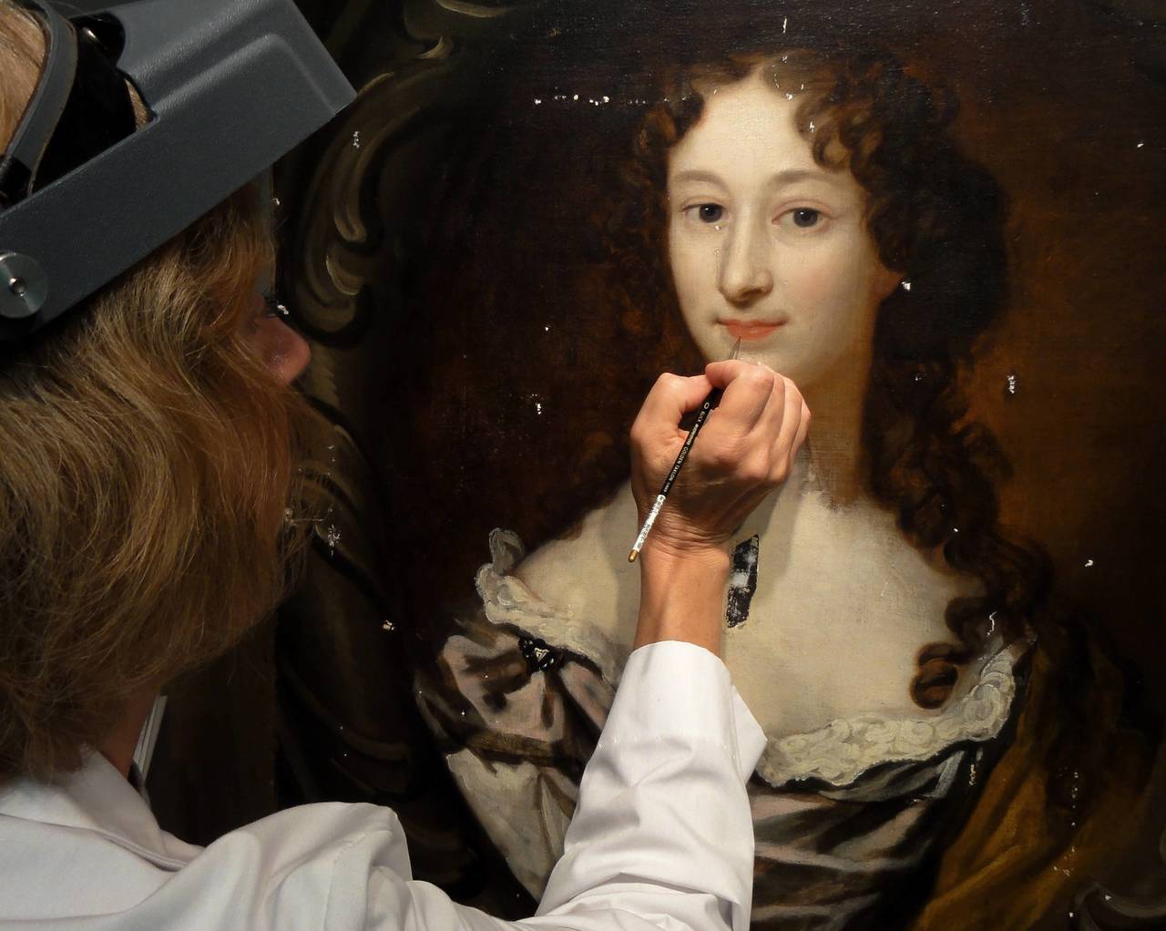 修复油画原声,修复油画的视频