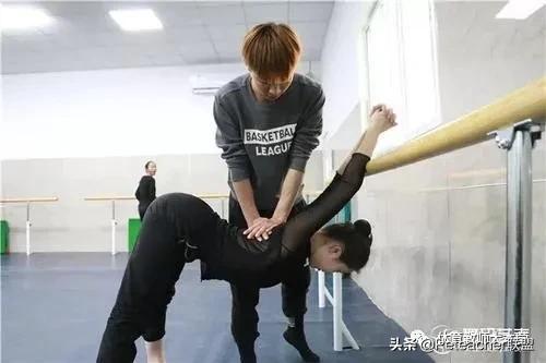 体育柔韧素质练习教案,体育生的柔韧性怎么练