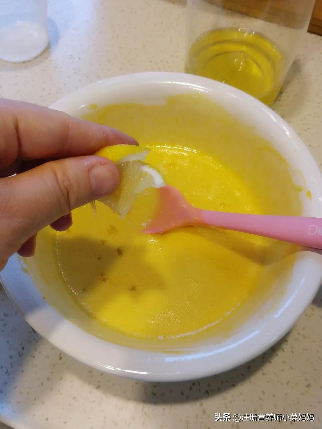 如何在家烘焙低糖蛋糕,无糖蛋糕不加糖可以做吗