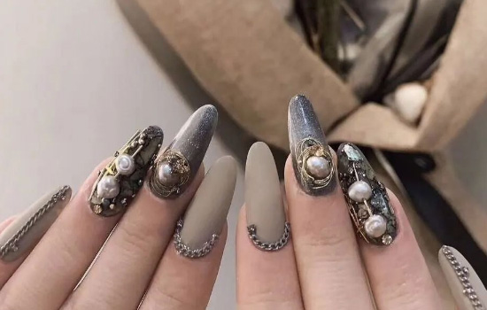 延长甲怎么卸掉重做,延长甲怎么卸可以整个卸下来