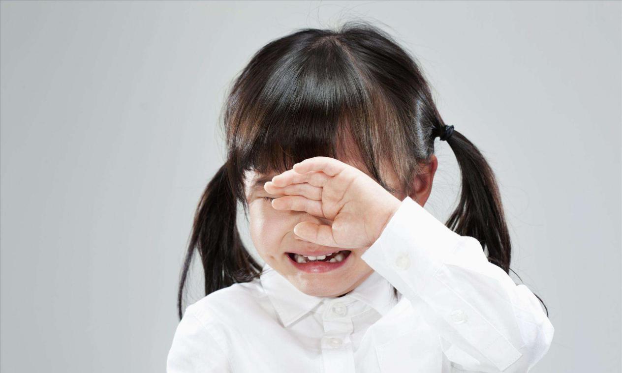 孩子骄傲自大怎么调整自己,面对骄傲自大的孩子怎么引导