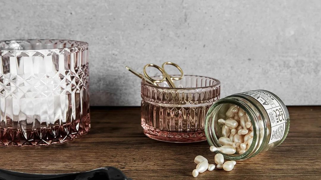 护肤早c晚a是指,早c护肤